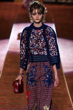 Marc Jacobs Runway Spring 2016