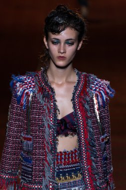 Marc Jacobs Runway Spring 2016