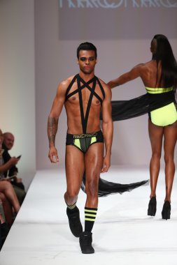 Marco Marco fashion show Spring 2016
