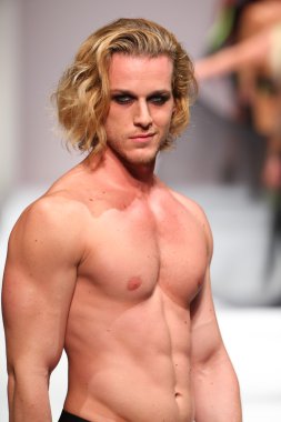 Marco Marco fashion show Spring 2016