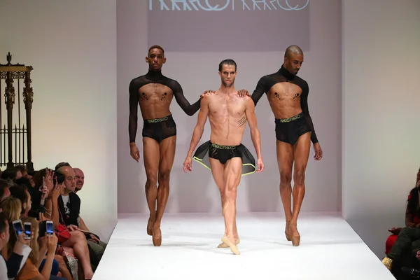 Marco Marco fashion show Spring 2016 — Stock Photo, Image