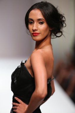 Crisbery's fashion show Spring 2016