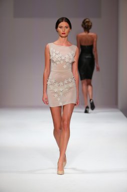 Crisbery's fashion show Spring 2016