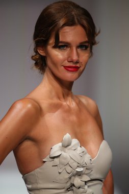 Crisbery's fashion show Spring 2016