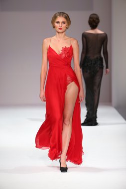 Crisbery's fashion show Spring 2016