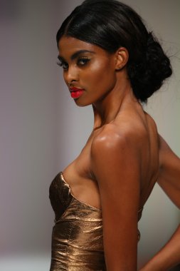 Crisbery's fashion show Spring 2016