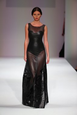 Crisbery's fashion show Spring 2016