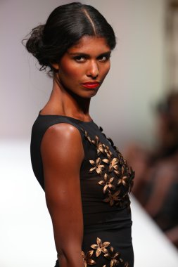 Crisbery's fashion show Spring 2016