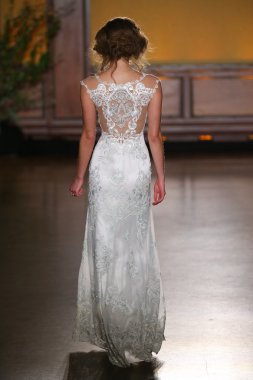 Claire Pettibone Bridal Fall Winter 2016 Presentation