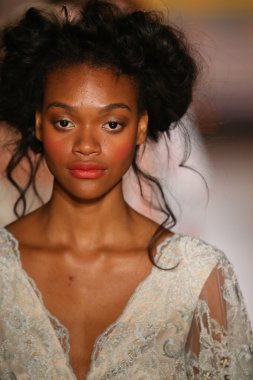 Claire Pettibone Bridal Fall Winter 2016 Presentation