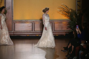 Claire Pettibone Bridal Fall Winter 2016 Presentation