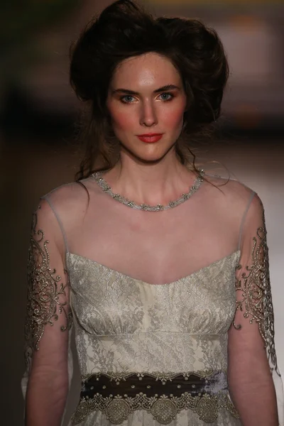 Claire Pettibone Bridal Fall Winter 2016 Presentation — Stock Fotó