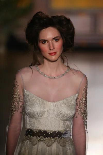 Claire Pettibone Bridal Fall Winter 2016 Presentation — Stok fotoğraf