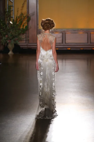 Claire Pettibone Bridal Fall Winter 2016 Presentation — Stock Photo, Image