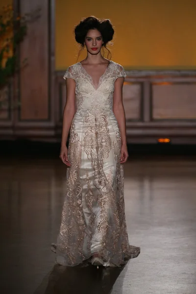 Claire Pettibone Bridal Fall Winter 2016 Presentation — Stock Photo, Image