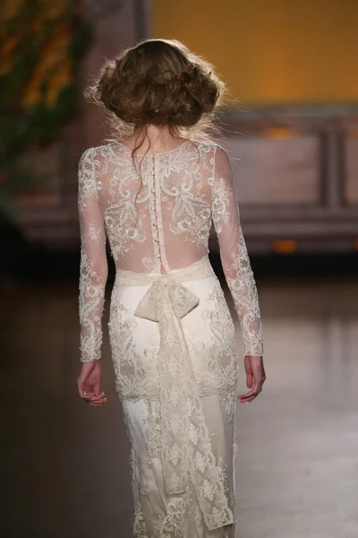 Claire Pettibone Bridal Fall Winter 2016 Presentation — Stock Fotó