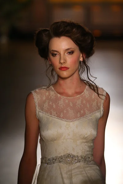 Claire Pettibone Bridal Fall Winter 2016 Presentation — Stock Fotó