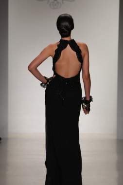 Julie Vino Bridal Fall Winter 2016 Presentation