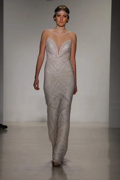 Julie Vino Bridal Fall Winter 2016 Presentation — Stock Fotó