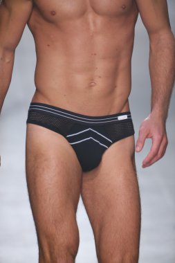 2(X)IST Men's Spring Summer 2016 Runway Show