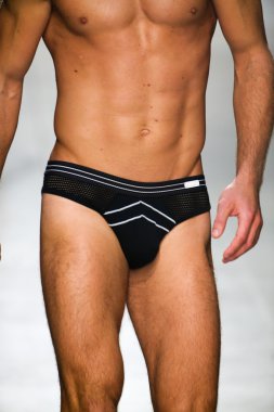 2(X)IST Men's Spring Summer 2016 Runway Show