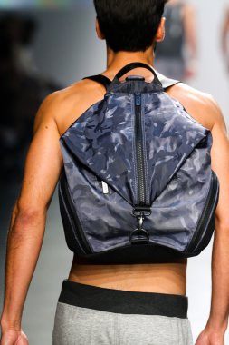 2(X)IST Men's Spring Summer 2016 Runway Show