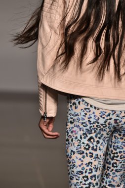 Jessica Simpson Collection Fall Winter 2016