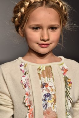 Olvi's Fall Winter 2016 Runway Show