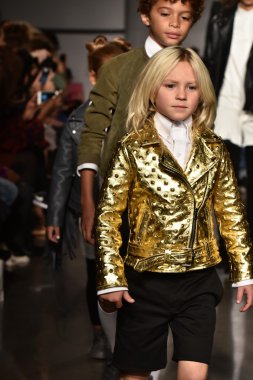 Laer Fall Winter 2016 Runway Show