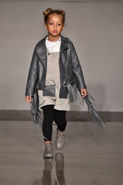 Laer Fall Winter 2016 Runway Show