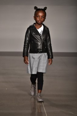 Laer Fall Winter 2016 Runway Show