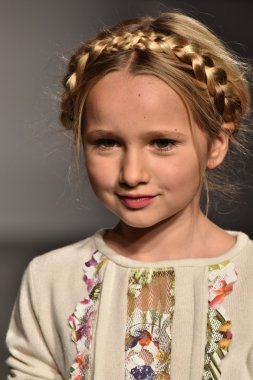 Olvi's Fall Winter 2016 Runway Show