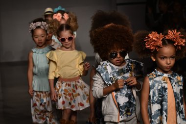 Martin Morgan Fall Winter 2016 Runway Show