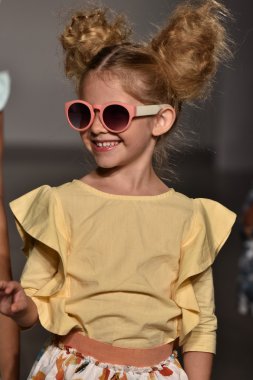 Martin Morgan Fall Winter 2016 Runway Show