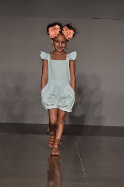 Martin Morgan Fall Winter 2016 Runway Show