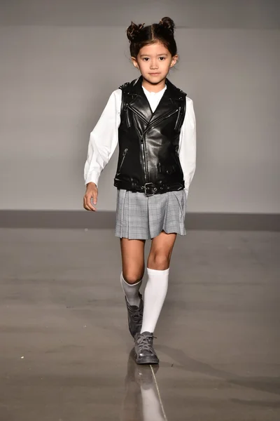 Laer Fall Winter 2016 Runway Show — Stockfoto