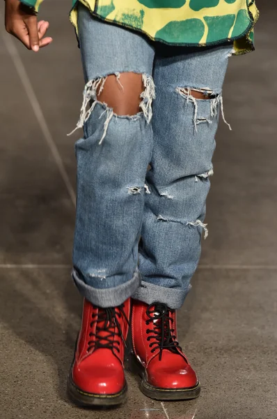 Yeni okul Parsons sonbahar kış 2016