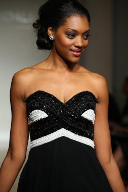 Allure Bridals Fall Winter 2016