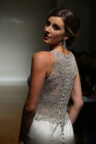 Allure bridals Runway Pokaż — Zdjęcie stockowe