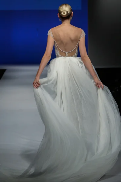 Shlomit Azrad Bridal Fall Winter 2016 — Φωτογραφία Αρχείου