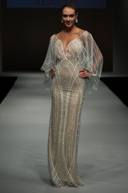 Solo Merav Bridal Runway Show