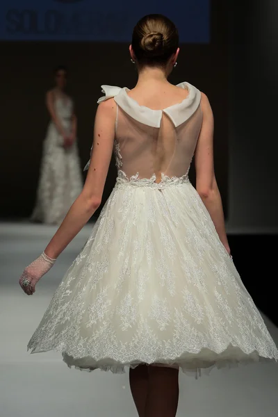 Solo Merav Bridal Runway Show — 图库照片