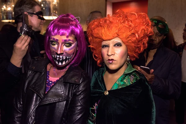 Die Modeparty während des Halloween-Events — Stockfoto