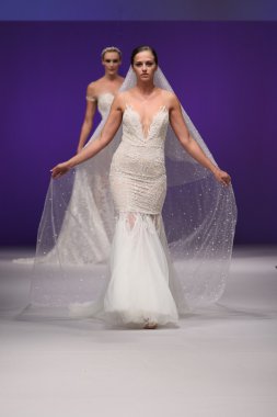 Lee Petra Grebenau Bridal Runway Show