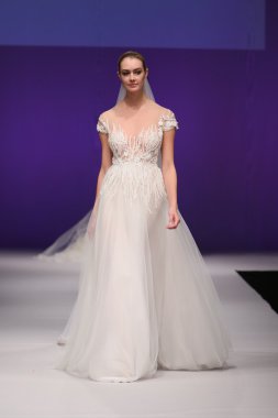 Lee Petra Grebenau Bridal Runway Show