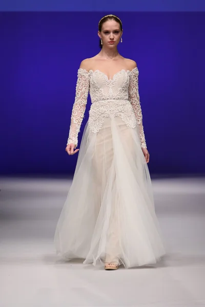 Ester Bridal Runway Show — Φωτογραφία Αρχείου