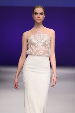 Lian Rokman Gelin Runway Şovu