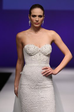 Lian Rokman Gelin Runway Şovu