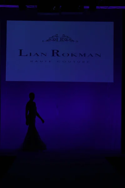 Lian Rokman Bridal Runway Show — Stock Photo, Image