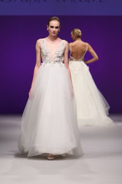 Tal Kahlon Bridal Runway Show